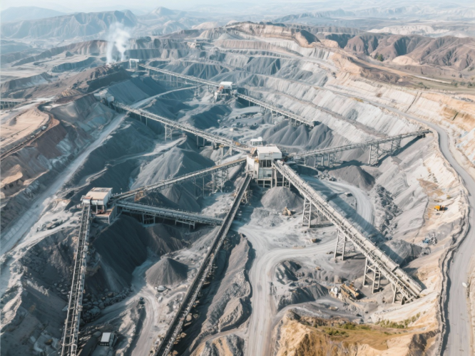 AI热潮点燃金属需求 全球矿业股或迎新一轮“超级周期”